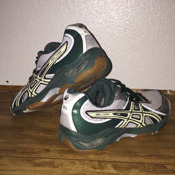 ASICS - Picture 2 of 6